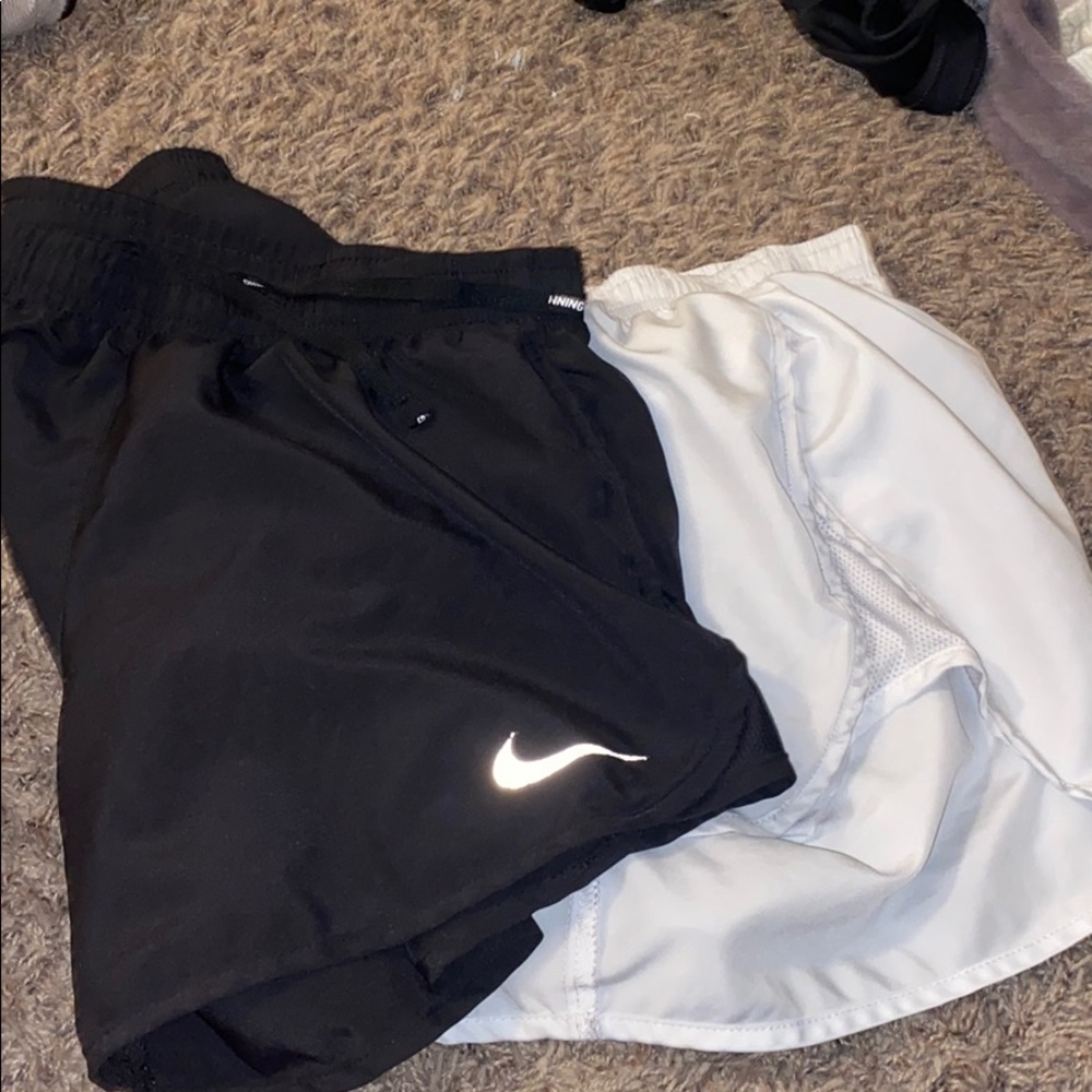 2 pairs of nike shorts